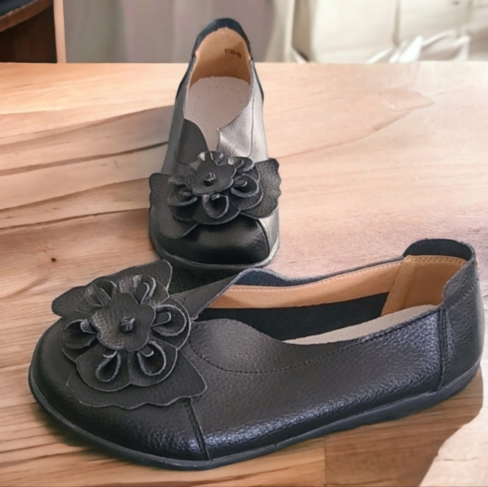 EURO HAND STITCHED Black Leather Flats 9.5 10 Floral Bubble Loafers Lagenlook - Picture 12 of 16